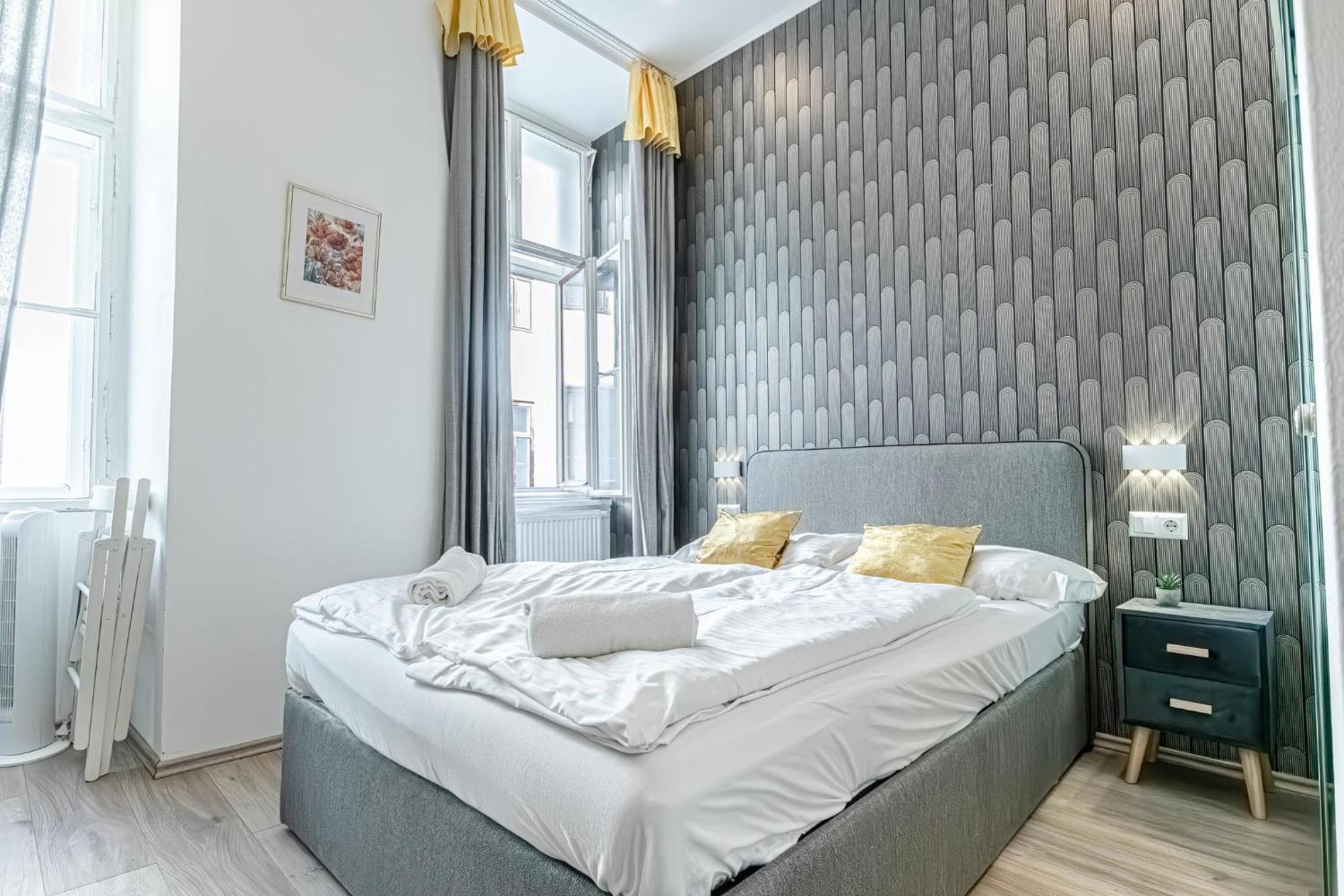 Mariahilfer Boutique Rooms - Virtual Reception & Self-Checkin Viyana Dış mekan fotoğraf